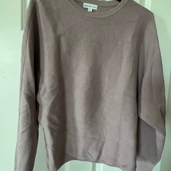 Calvin Klein Sweater - Picture 2 of 3